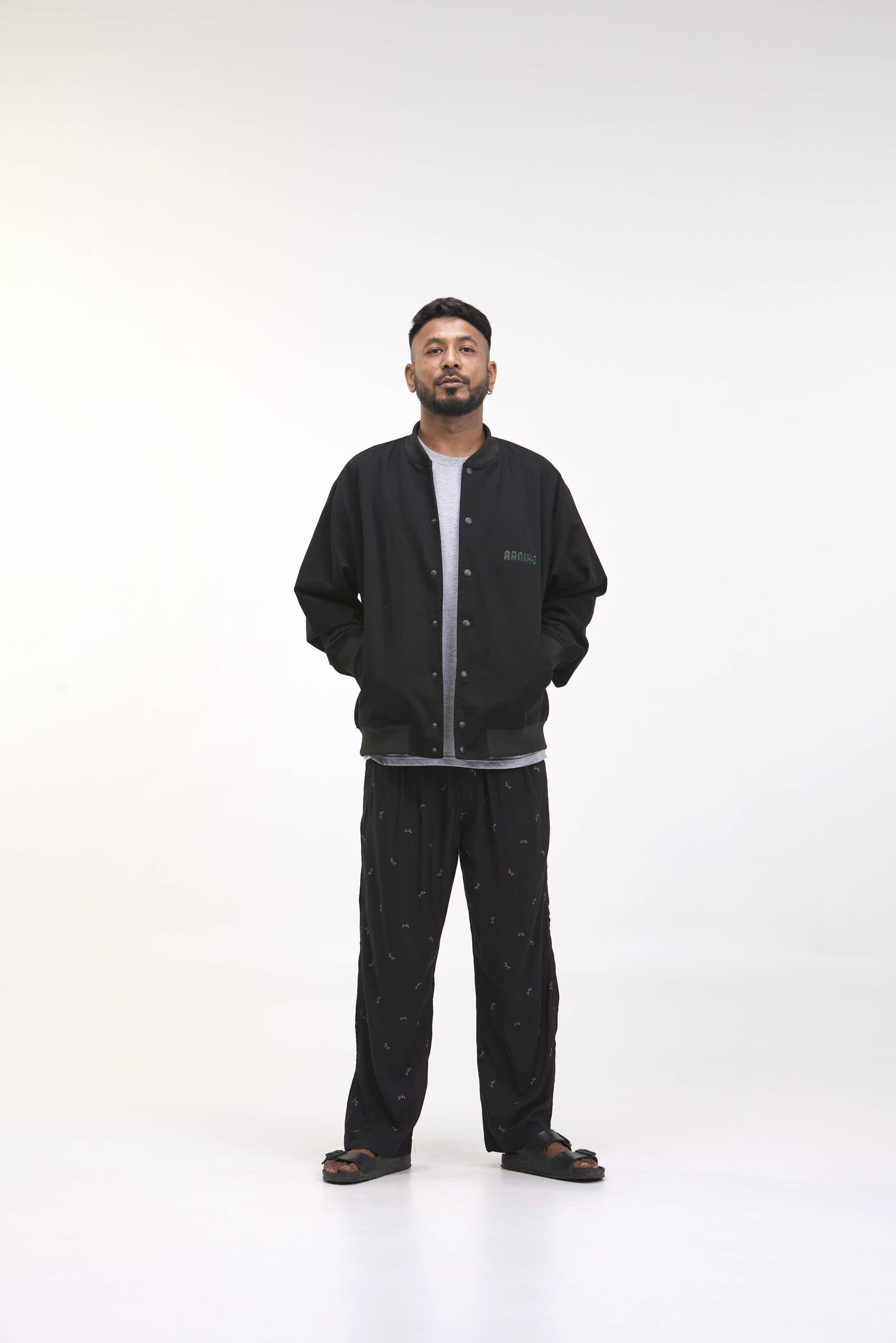 Arniko Jiri Cricket Black Jacke Herren schwarz